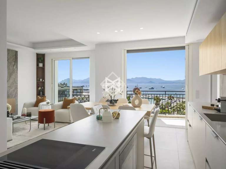 Apartment with Sea view Cannes - 4 bedrooms - 120m²
