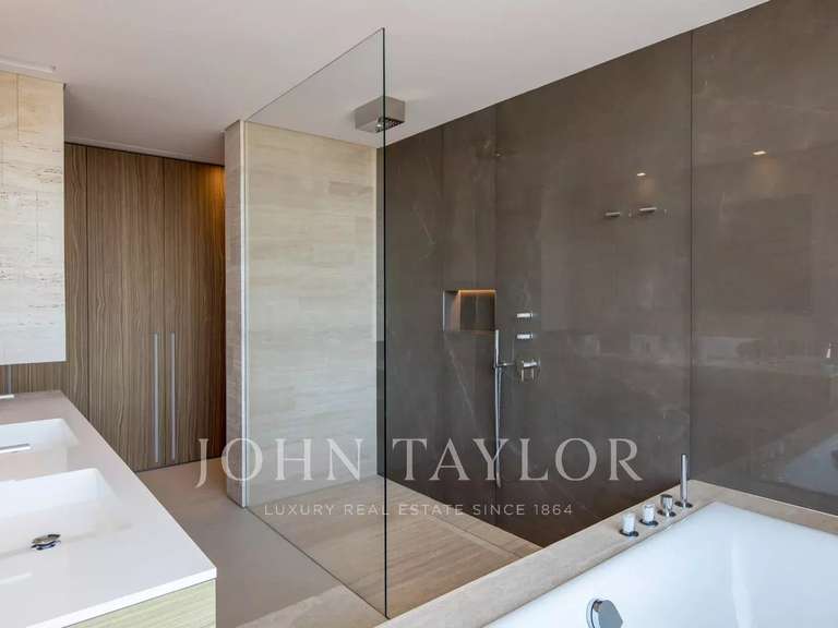 Villa with Sea view Cannes - 6 bedrooms - 500m²