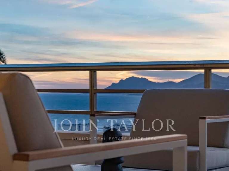 Appartement avec Vue sur mer Cannes - 3 chambres - 100m²