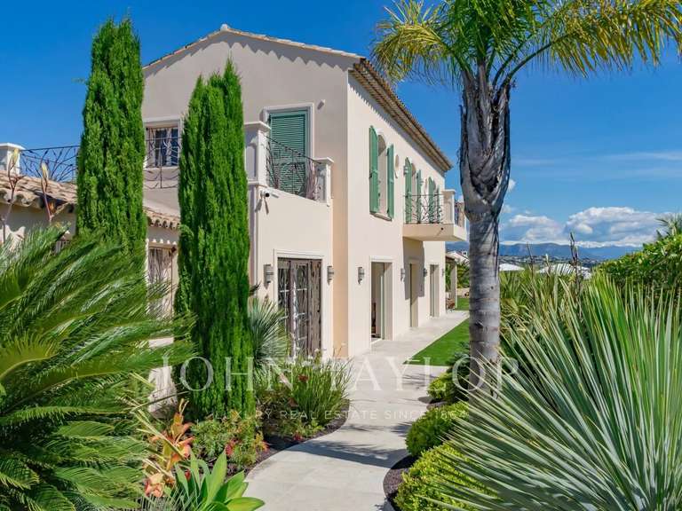 Villa with Sea view Antibes - 200m²