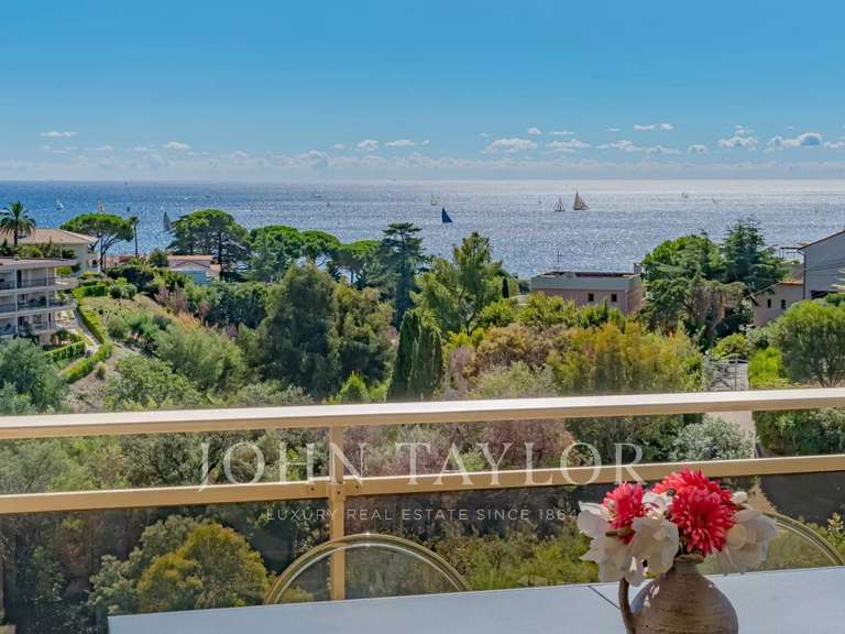 Apartment with Sea view Cannes - 2 bedrooms - 98m²