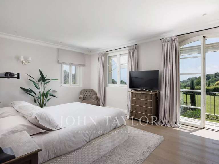 Propriété La Colle-sur-Loup - 8 chambres - 688m²