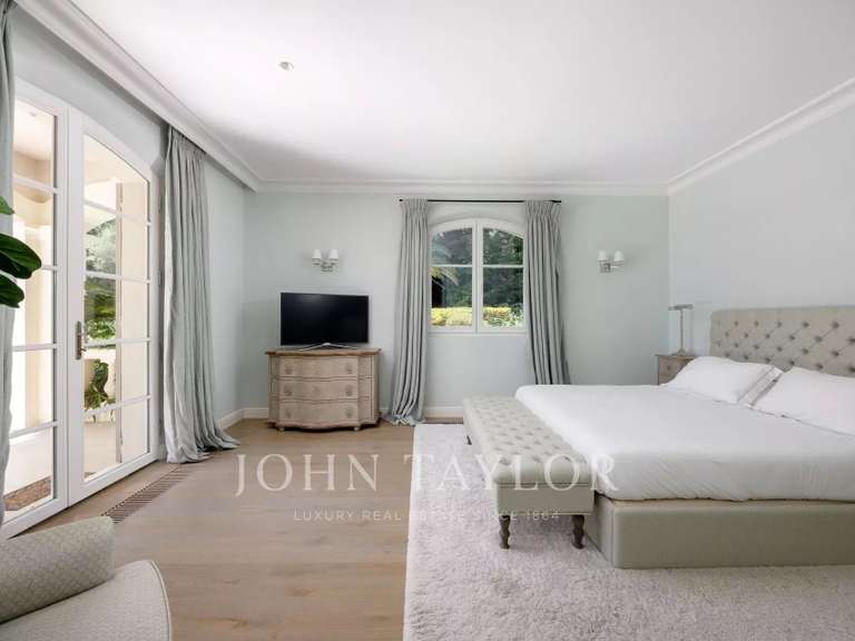 Propriété La Colle-sur-Loup - 8 chambres - 688m²