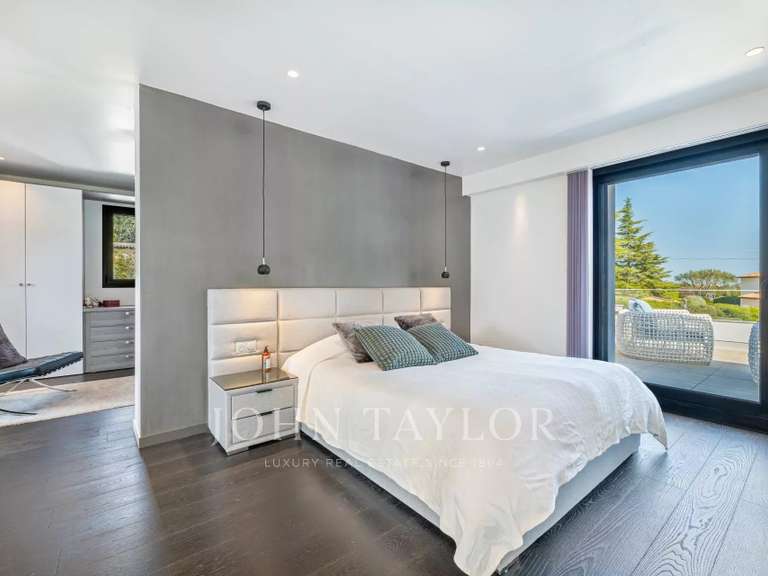 Villa Valbonne - 5 bedrooms - 450m²