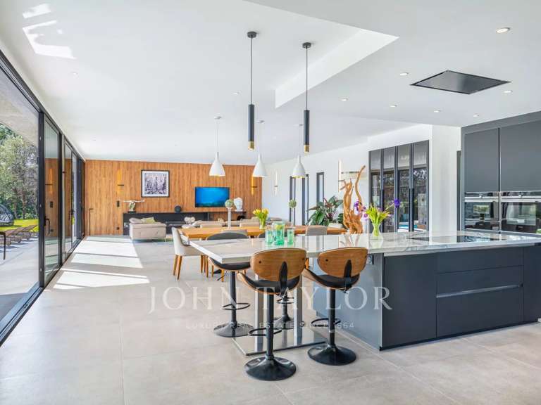 Villa Valbonne - 5 bedrooms - 450m²
