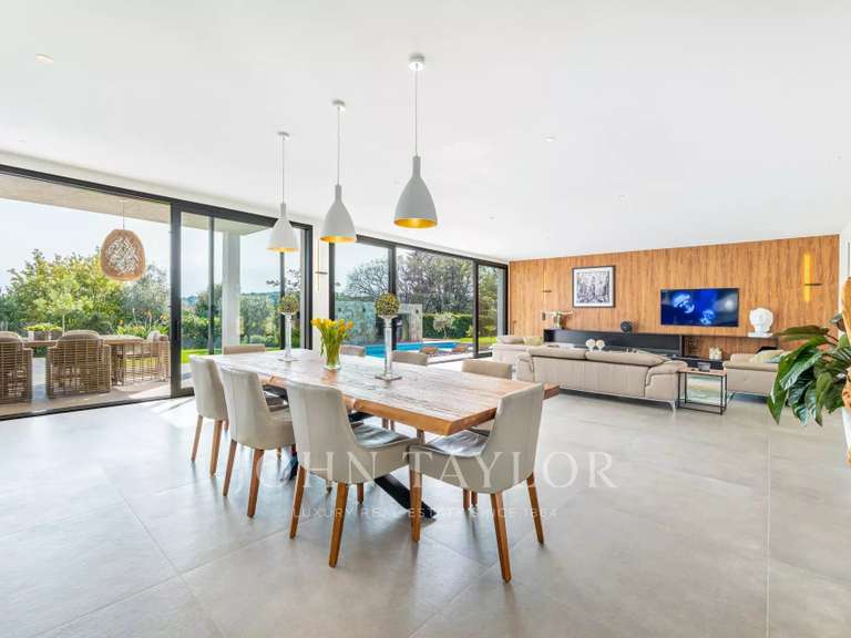 Villa Valbonne - 5 bedrooms - 450m²