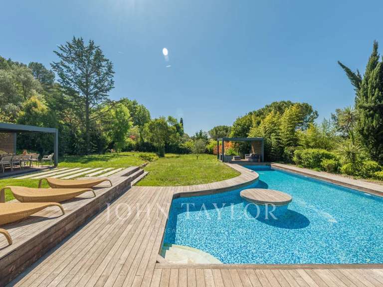 House Valbonne - 5 bedrooms - 320m²