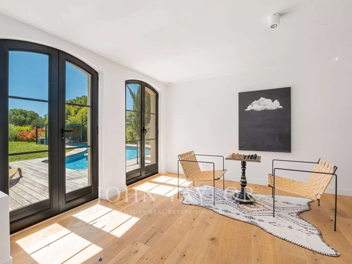 Maison Valbonne