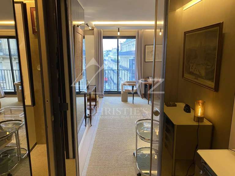 Appartement Paris 8e - 1 chambre - 63m²