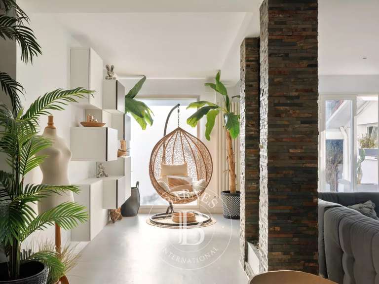 House Biarritz - 7 bedrooms - 301m²