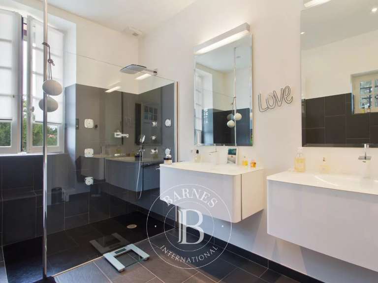 Maison Anglet - 7 chambres - 340m²