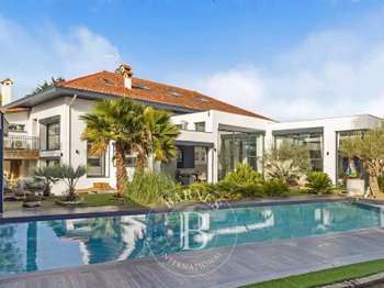 Vente maison 11 pièces Vente maison 11 pièces