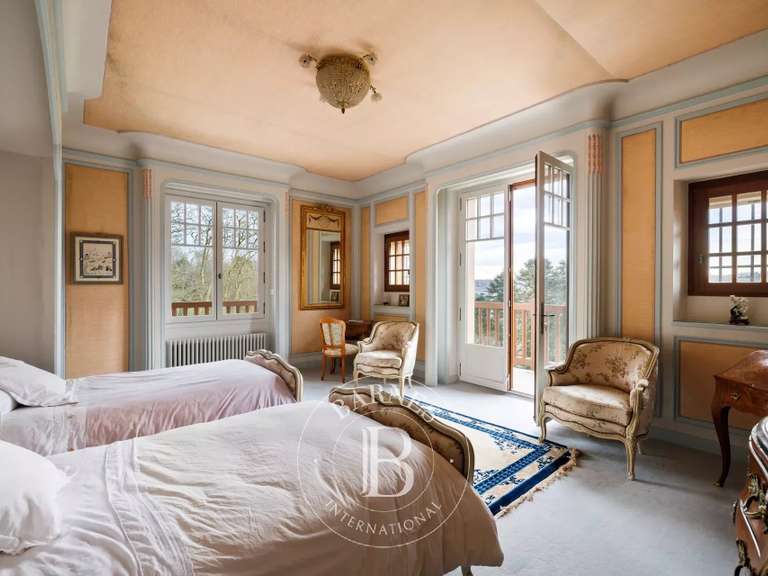 House Bayonne - 560m²