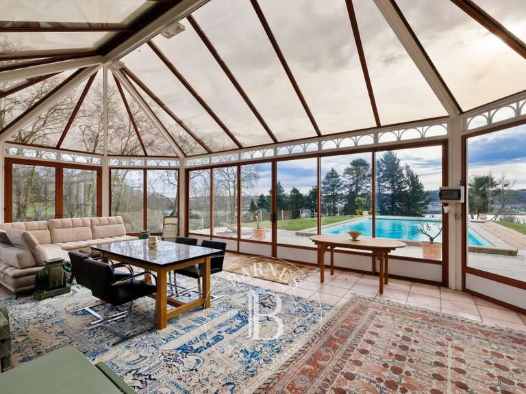 House Bayonne - 560m²