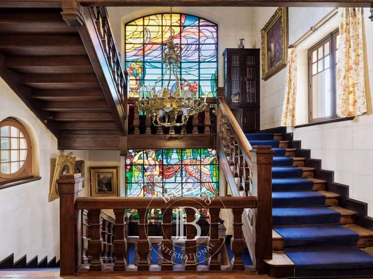 House Bayonne - 560m²