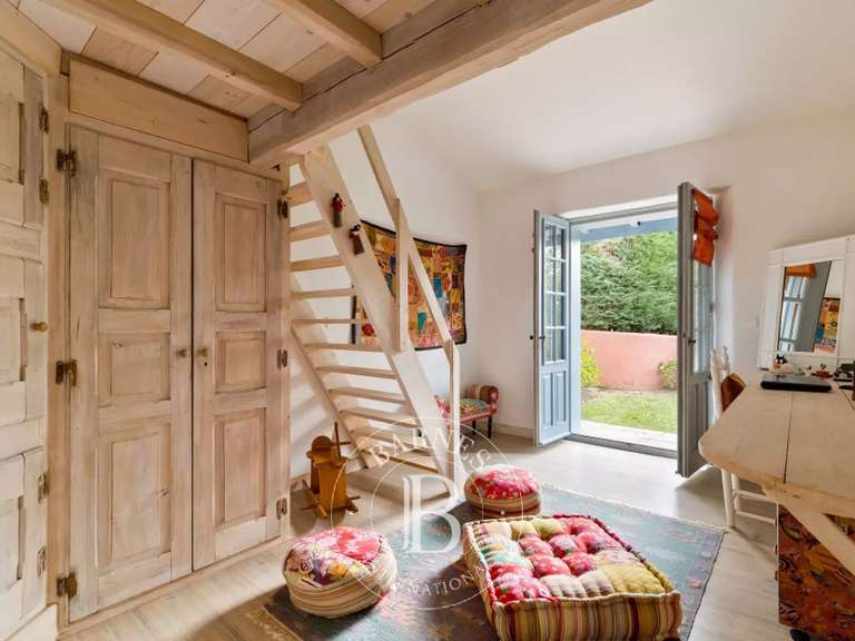 Maison Urrugne - 4 chambres - 250m²