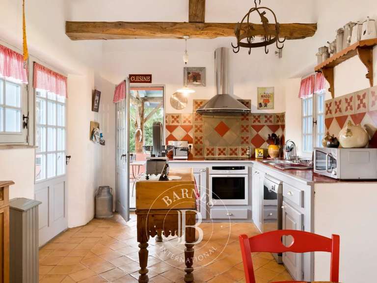 Maison Urrugne - 4 chambres - 250m²