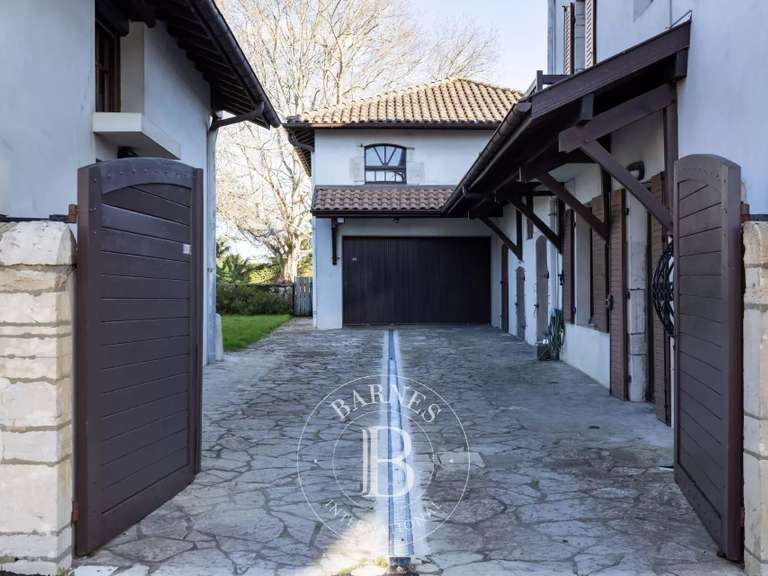 Maison Saubusse - 5 chambres - 840m²