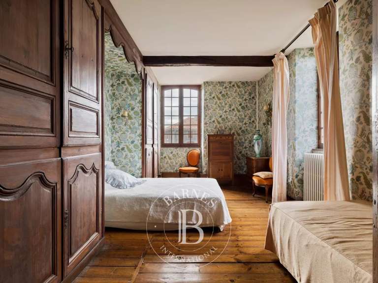 Maison Saubusse - 5 chambres - 840m²