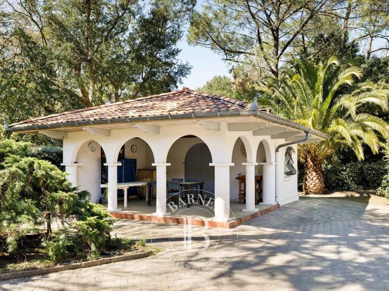 House Hossegor - 9 bedrooms - 290m²