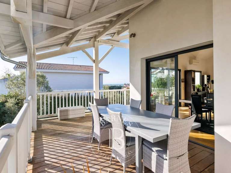 House Bidart - 4 bedrooms - 127m²