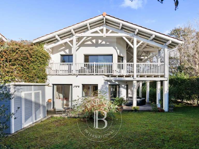 House Bidart - 4 bedrooms - 127m²