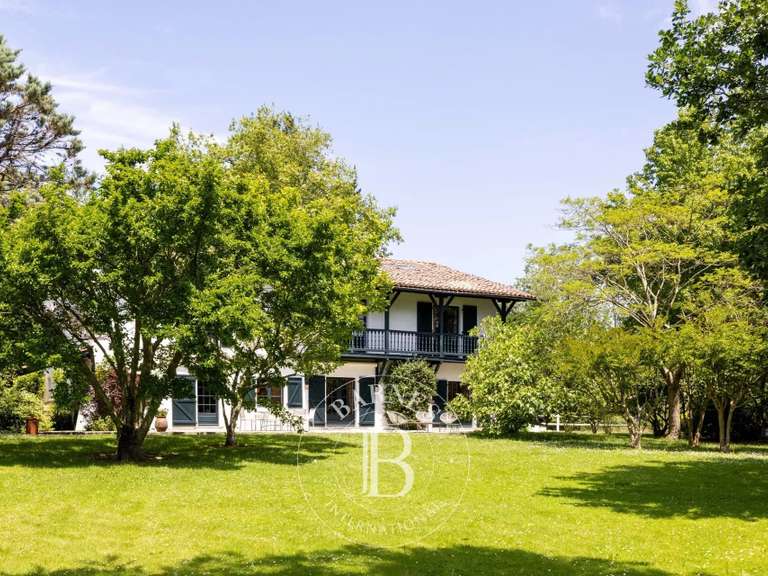 House Bidart - 7 bedrooms - 450m²