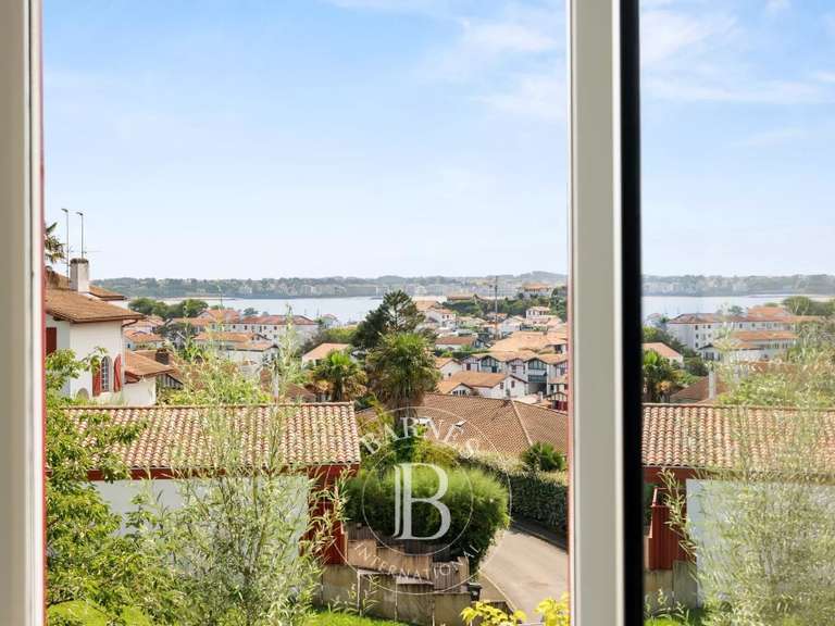 Maison Urrugne - 4 chambres - 114m²