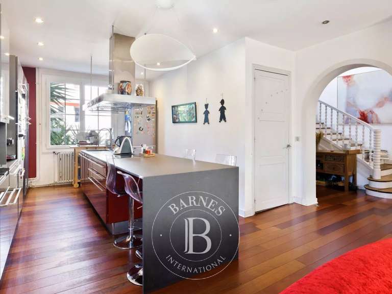 Maison Biarritz - 5 chambres - 303m²
