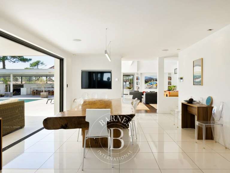 House Hossegor - 8 bedrooms - 500m²