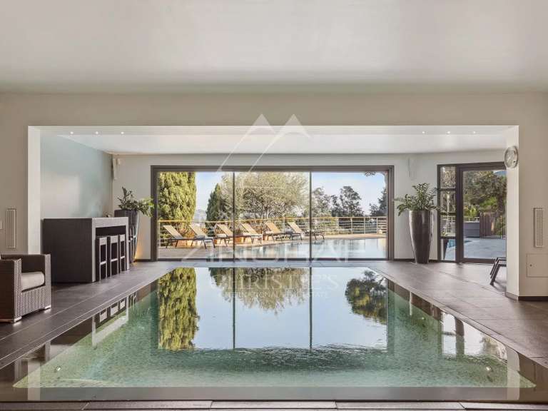 Villa Saint-Jean-Cap-Ferrat - 8 bedrooms - 1200m²