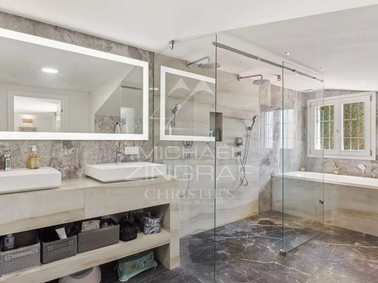 Apartment Villefranche-sur-Mer - 3 bedrooms - 190m²