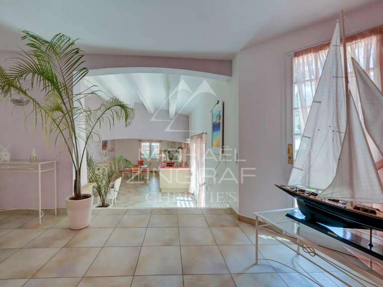 Maison La Ciotat - 5 chambres - 200m²
