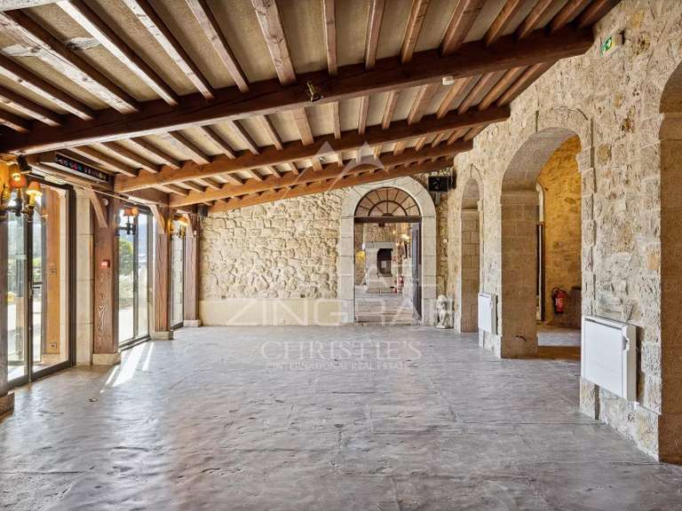 Villa Le Bar-sur-Loup - 5 chambres - 1070m²