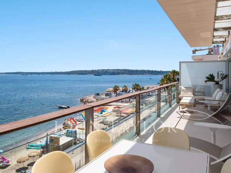 Apartment with Sea view Cannes - 3 bedrooms - 140m²
