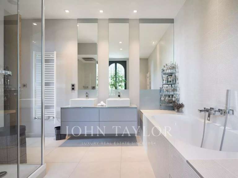 Property with Sea view Cannes - 6 bedrooms - 318m²