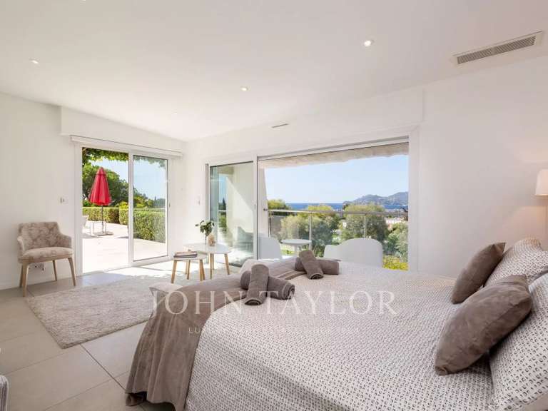 Property with Sea view Cannes - 6 bedrooms - 310m²