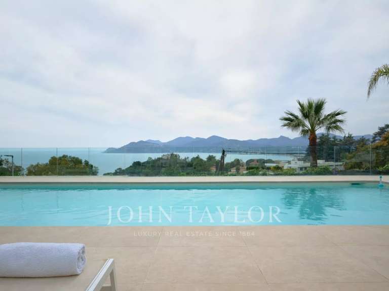 Property with Sea view Cannes - 6 bedrooms - 300m²