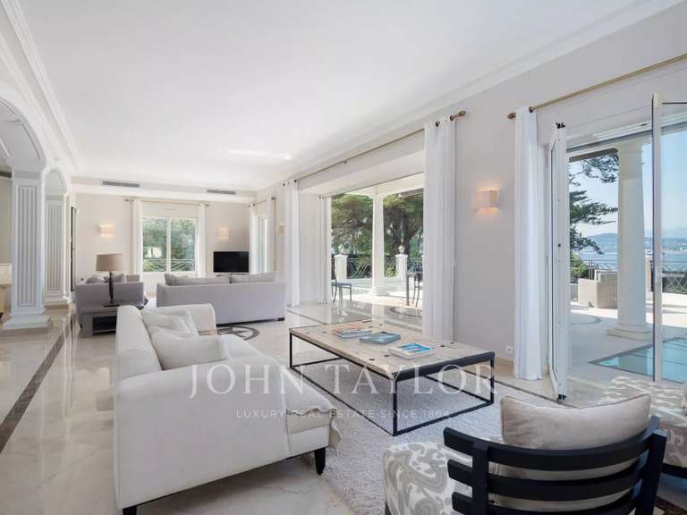 Property Cap-d-antibes - 10 bedrooms - 600m²