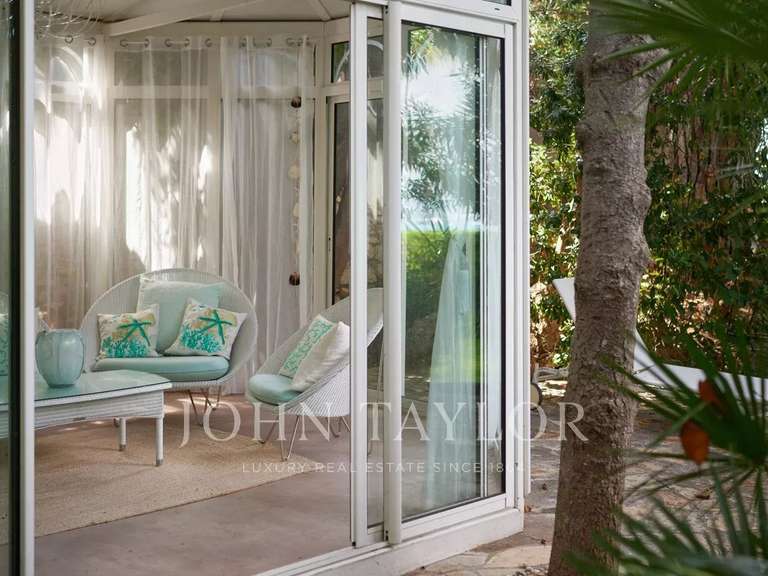 Property with Sea view Cap-d-antibes - 5 bedrooms - 408m²