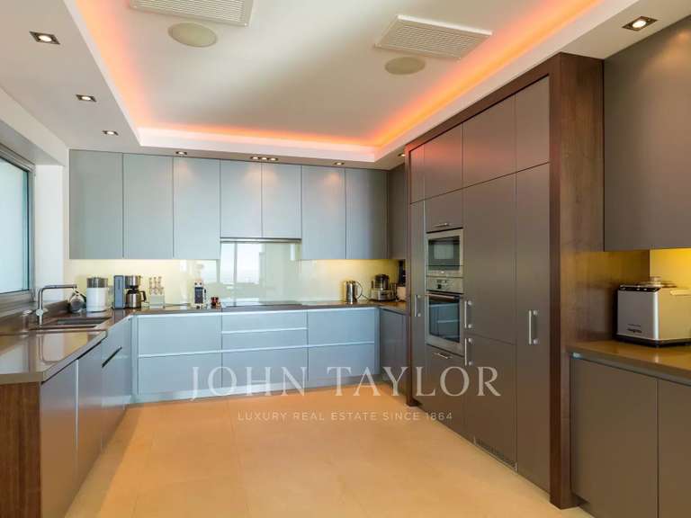 Property Cannes - 5 bedrooms - 300m²