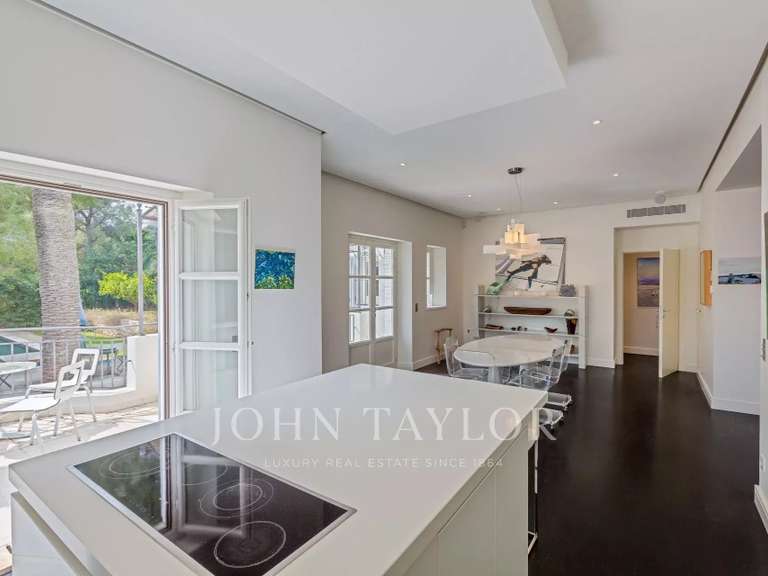 Property Cap-d-antibes - 6 bedrooms - 400m²