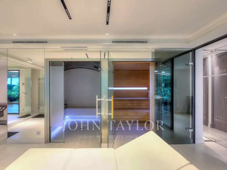 Apartment with Sea view Cannes - 2 bedrooms - 144m²