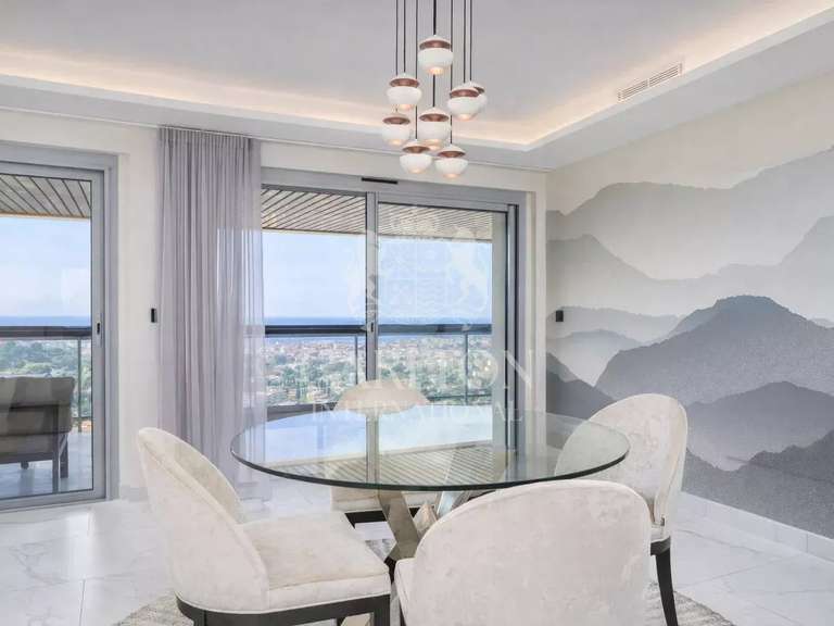 Appartement Le Cannet - 3 chambres - 142m²