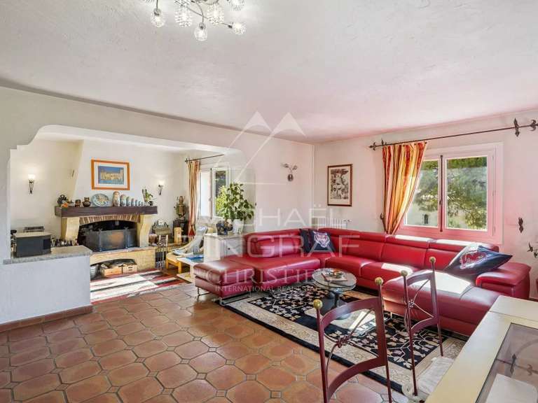 Maison Cap-d-antibes - 7 chambres - 352m²