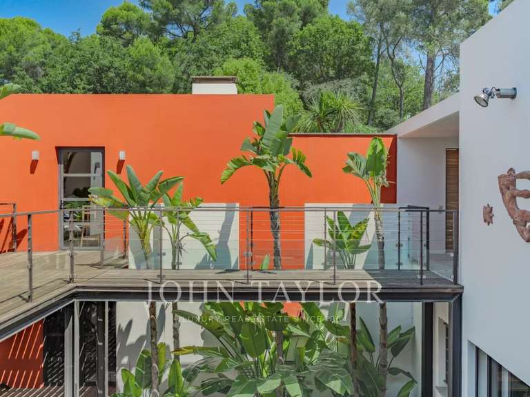 Villa Valbonne - 6 bedrooms - 442m²