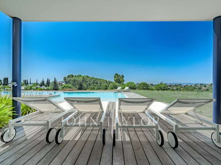 Villa Valbonne - 6 bedrooms - 442m²