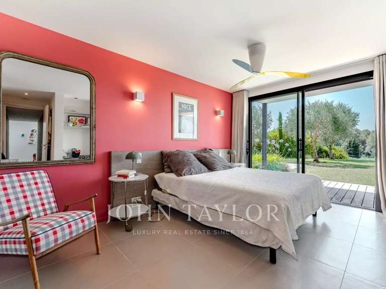 Villa Valbonne - 6 bedrooms - 442m²