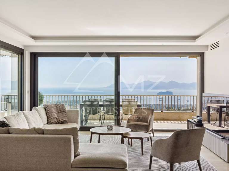 Apartment with Sea view Cannes - 3 bedrooms - 169m²