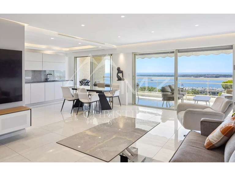 Apartment with Sea view Cannes - 2 bedrooms - 84m²